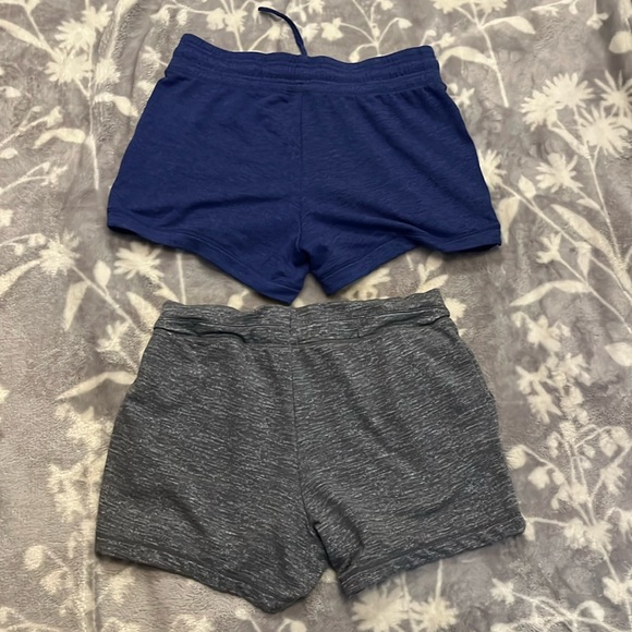 32 degrees heat Shorts Bundle - 2 sweatshirt material/adjustable waist Sz S - Picture 5 of 11